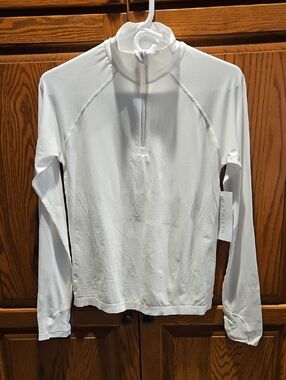 NWT Athleta Momentum Seamless Half Zip